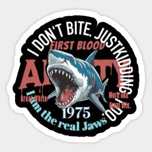 GREAT WHITE SHARK，JAWS BITE T-SHIRT 02 Sticker